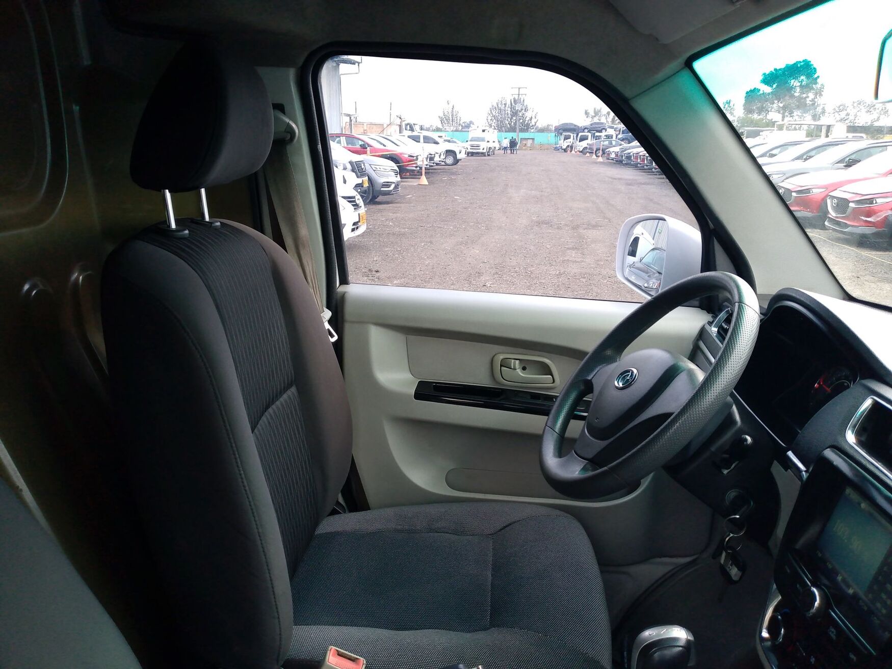 Dongfeng - E-Cargo 1T - 2021 image number 11