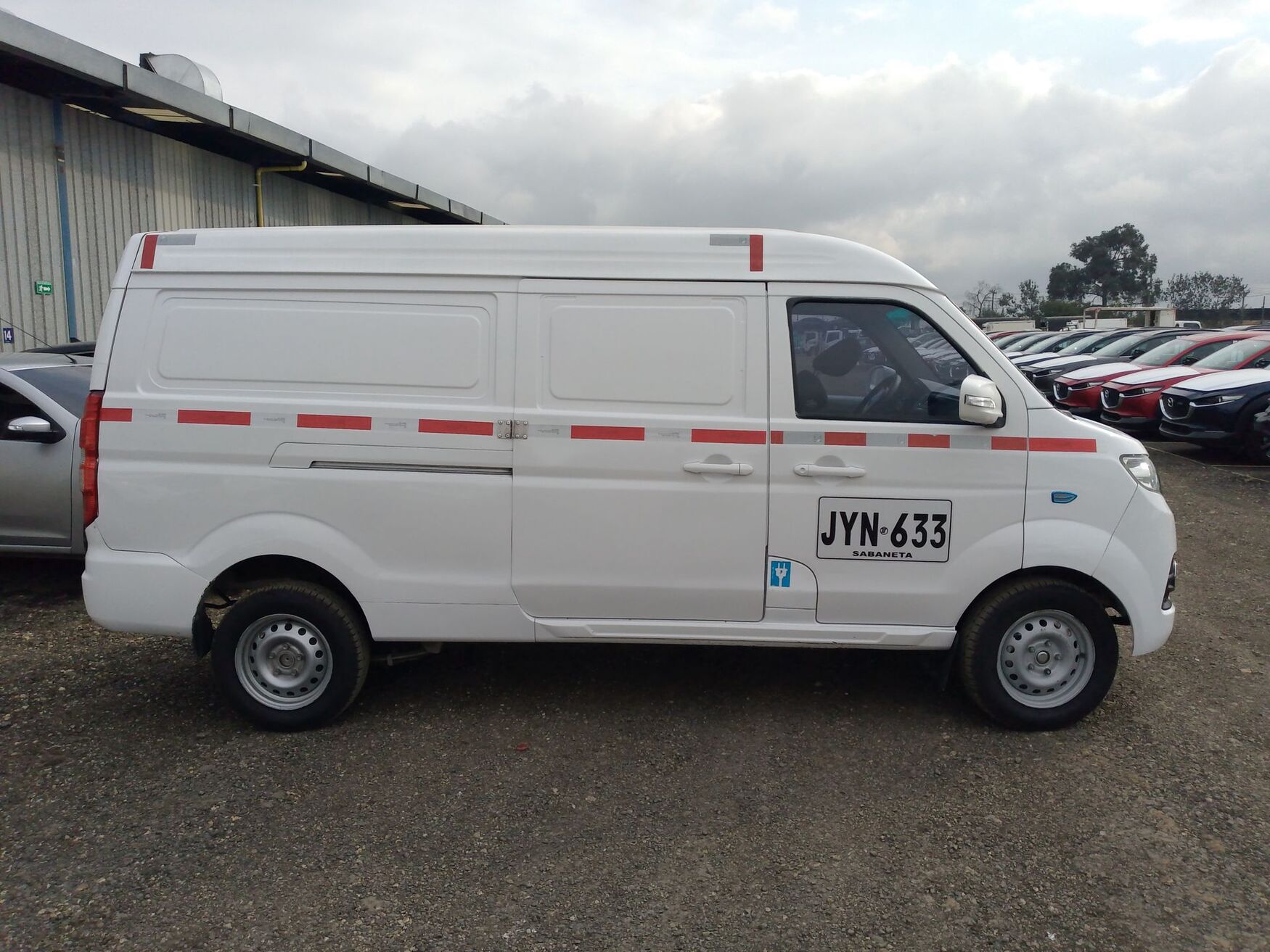Dongfeng - E-Cargo 1T - 2021 image number 1