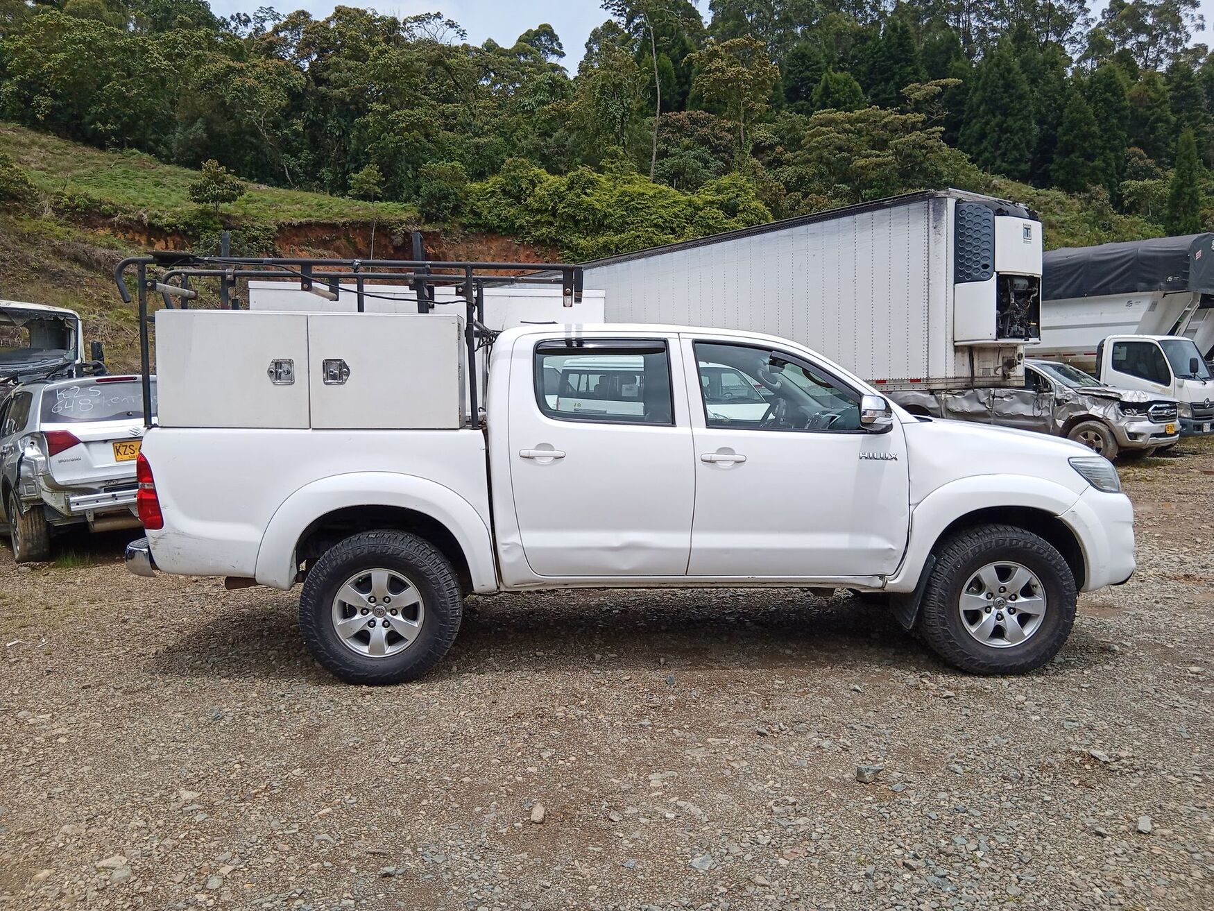 Toyota - Hilux - 2016 image number 10