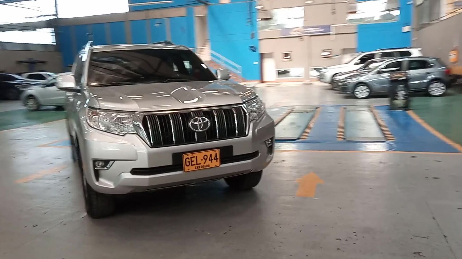 Toyota - Prado - 2019 image number 5