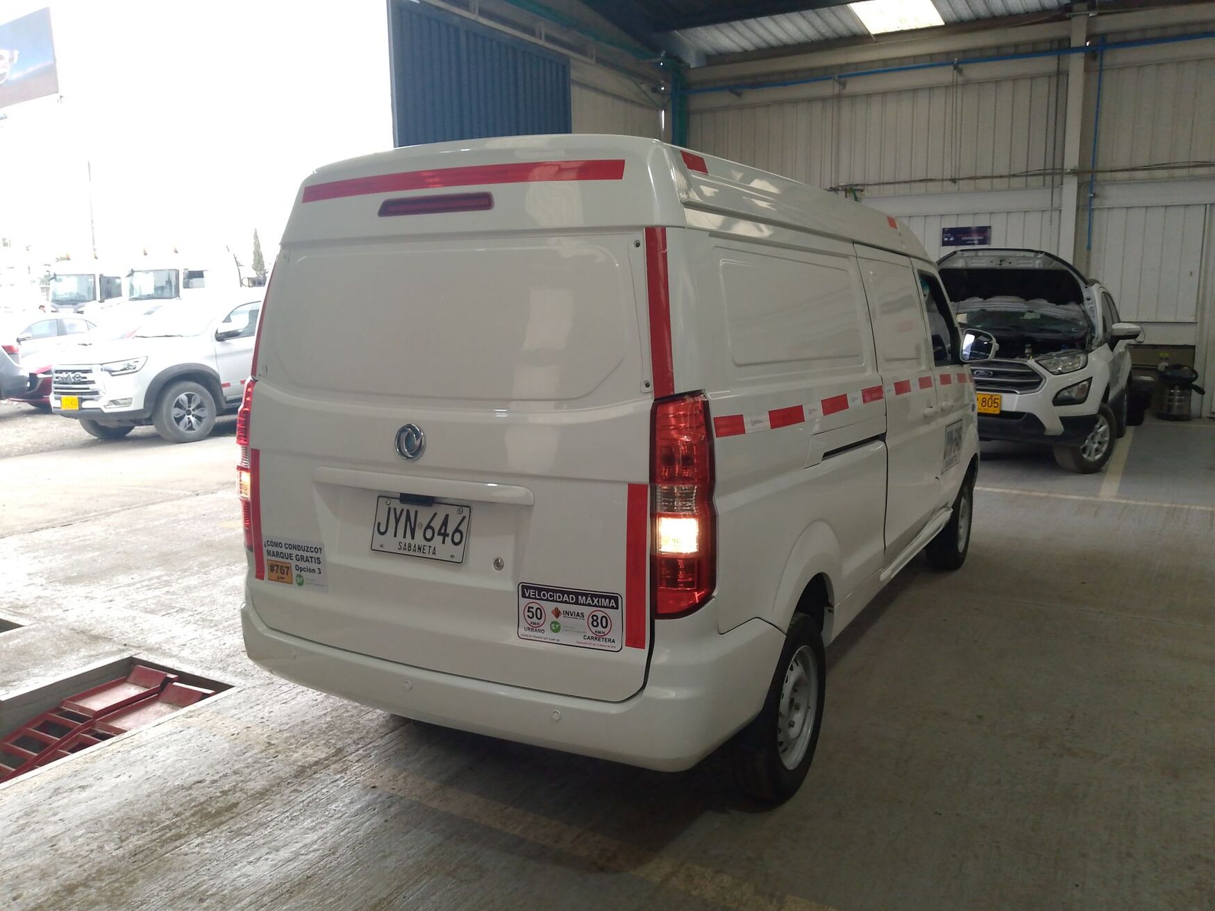 Dongfeng - E-Cargo 1T - 2021 image number 1