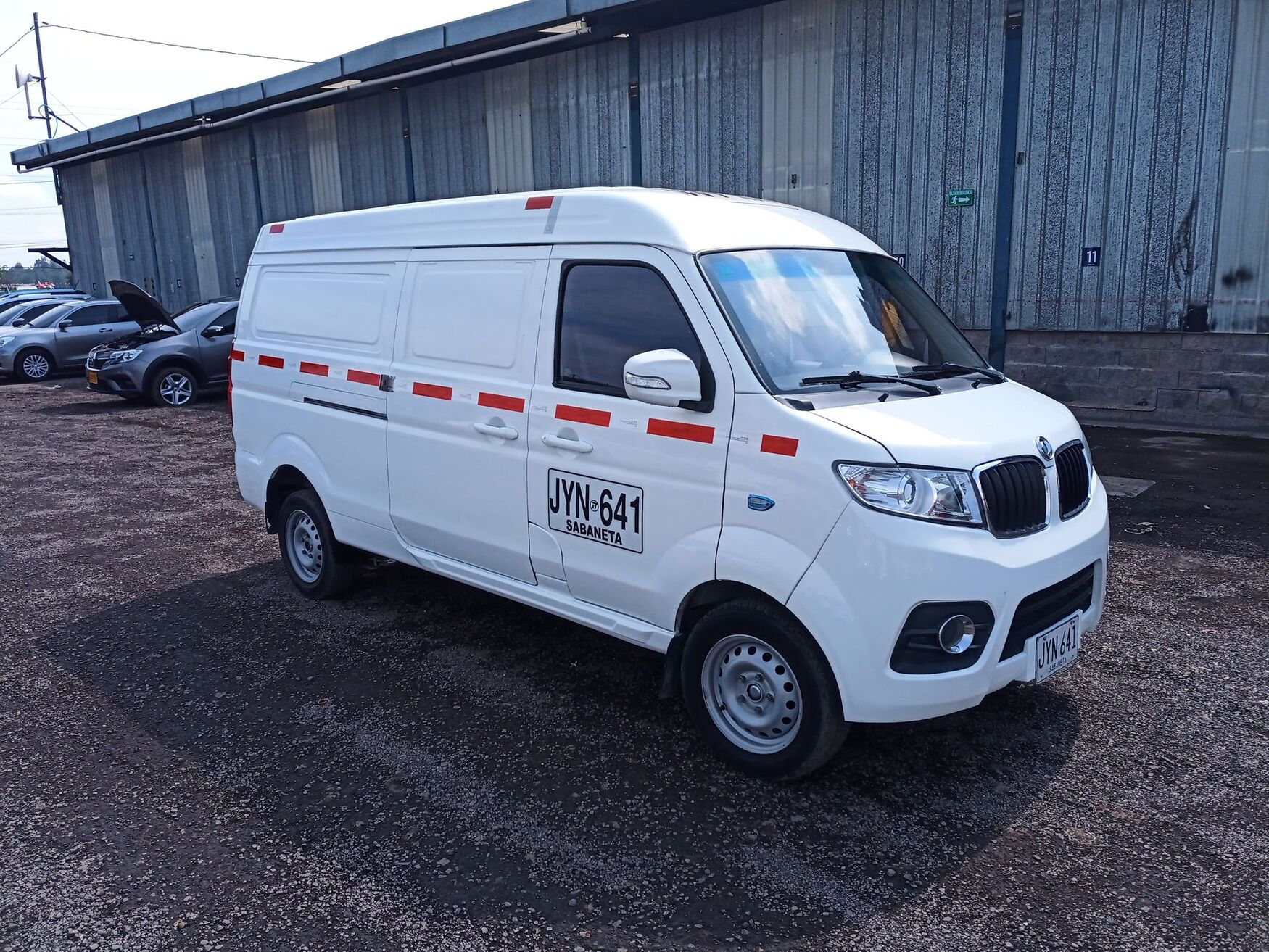Dongfeng - E-Cargo 1T - 2021 image number 1