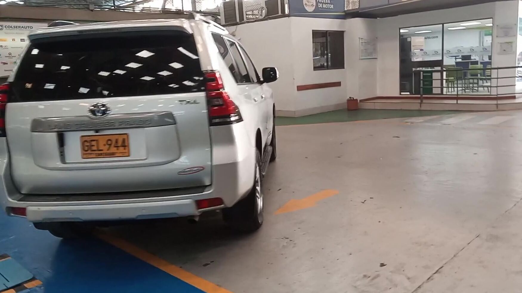 Toyota - Prado - 2019 image number 10