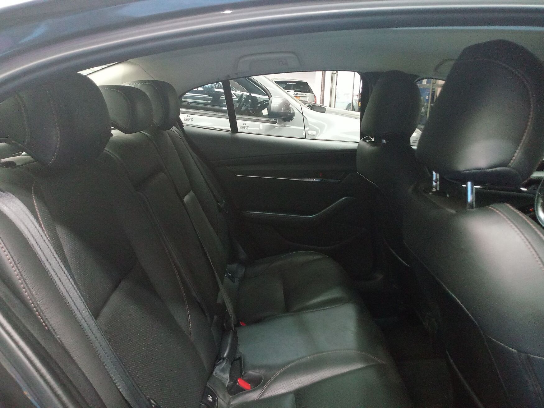 Mazda - 3 - 2021 image number 3